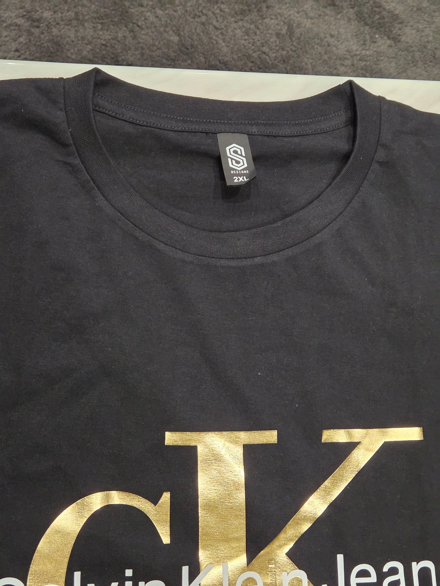 Calvin Klein Gold logo T-Shirt